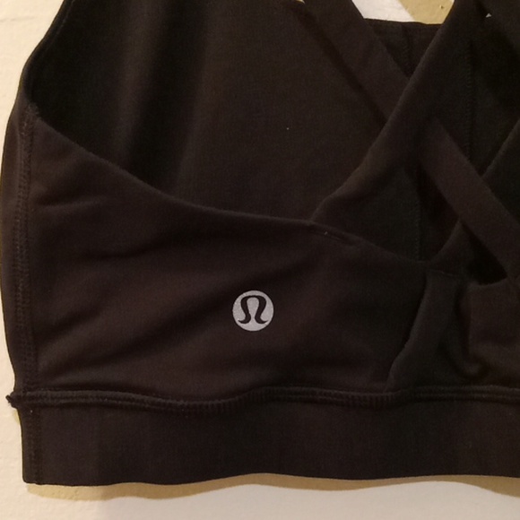 Lululemon Brand-Black Strappy Energy Bra- Medium A-DD- Size 6 - Picture 5 of 8